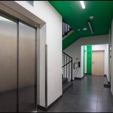 Shiraz Trio Apartament 바르샤바 외부 사진